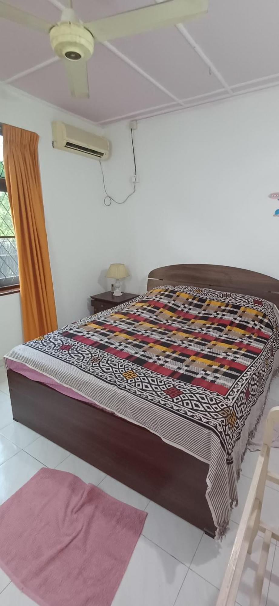 Villa Chenu Dehiwala-Mount Lavinia Екстериор снимка